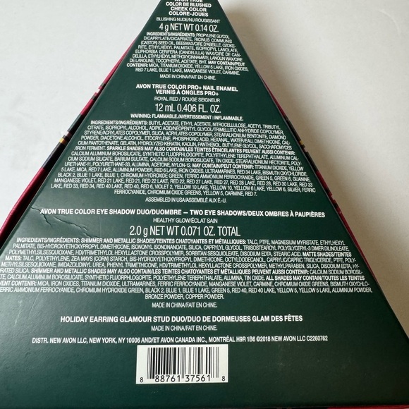 Avon True Color Holiday Box Gift Set 4 Piece New - Picture 7 of 7